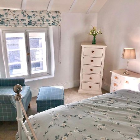 Hill Cottage, Thornton-Le-Dale ธอร์นตันเดล ภายนอก รูปภาพ