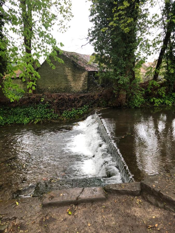 Hill Cottage, Thornton-Le-Dale ธอร์นตันเดล ภายนอก รูปภาพ